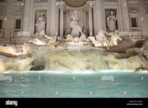 Rome: Trevi Fountain by night Stock Photo - Alamy