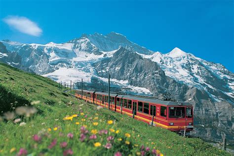 VIP Train Tours - Pure Switzerland - Tours & Guiding