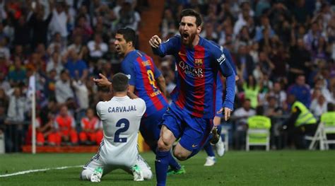 Real Madrid vs Barcelona Highlights: Lionel Messi winner in dying seconds keeps title alive ...