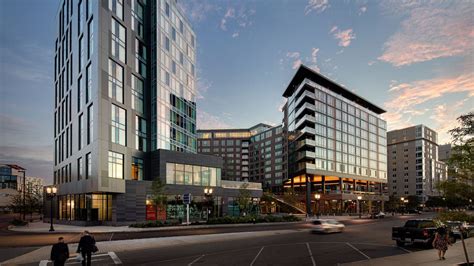 Boston Seaport Hotel Deals | Hyatt Place Boston Seaport