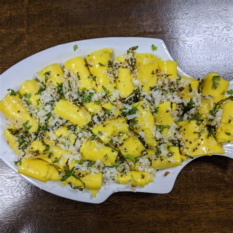 Homemade Khandvi Recipe — Chhaya's Food