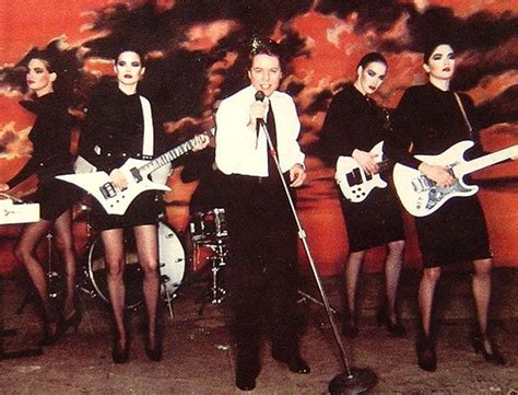 Robert Palmer: Addicted to Love (1986)