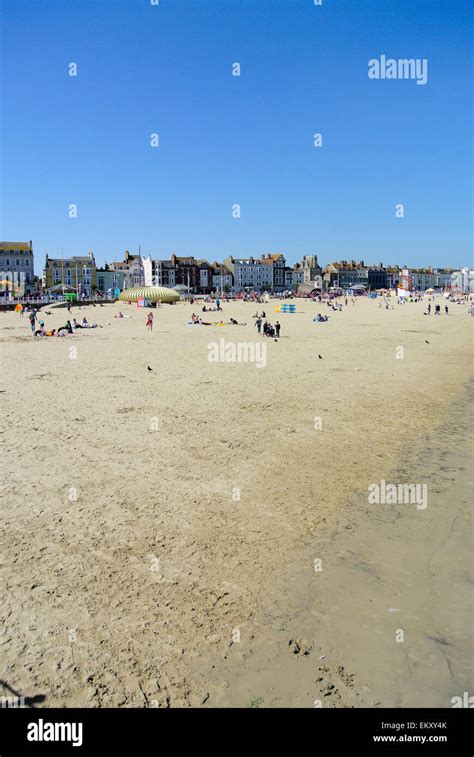 Beach at Weymouth,Dorset Stock Photo - Alamy