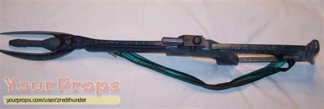 Star Trek: Nemesis Reman Rifle original movie prop