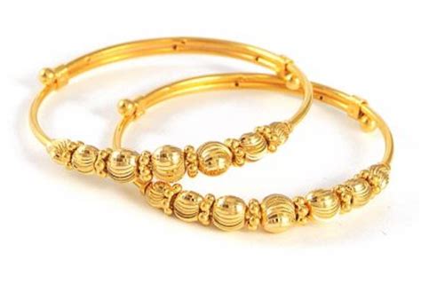 2kt Gold Baby Jewelry(Bangles) - BjBa4106 - 22kt Gold Baby Bangles(2 pcs) with Diamond cuts and ...