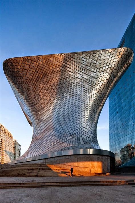 Museo Soumaya, Mexico City | Futuristic architecture, Amazing ...