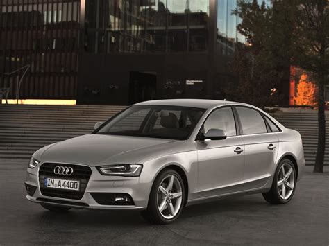 A4 Sedan / B8 facelift / A4 / Audi / Database / Carlook