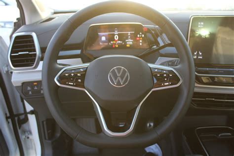 VOLKSWAGEN ID6 EV MODEL 2023 - Atocars