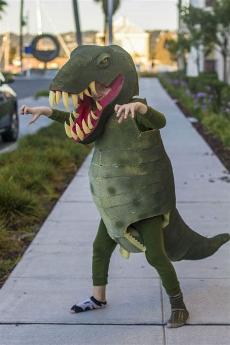 Homemade T. Rex Costume - Neatorama