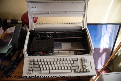 1992 IBM Personal Wheelwriter on the Typewriter Database