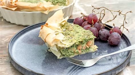 Spinach and Salmon Pie - Cooking to Entertain