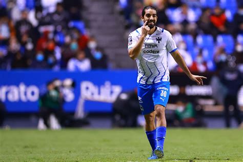 Liga MX: Fans harass Rayados de Monterrey players leaving training - FMF State Of Mind