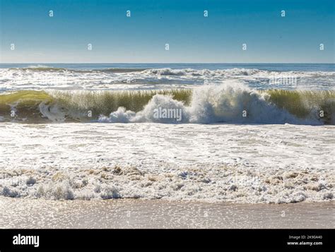 surf at cooper's beach, southampton, ny Stock Photo - Alamy