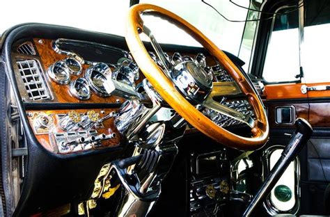 Extremely beautiful Peterbilt interior.. Show truck. | Semi trucks interior, Big trucks, Truck ...