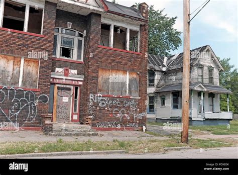 East Cleveland Ghetto High Resolution Stock Photography and Images - Alamy