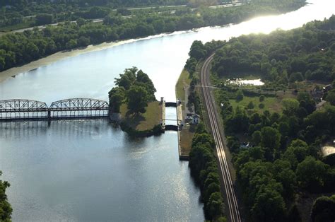 Erie Canal Lock 14 in Canajoharie, NY, United States - lock Reviews ...