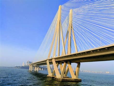 Mumbai's Bandra-Worli Sea Link Makes It To The Top 10 Tourist Landmarks Of The Country | Curly Tales