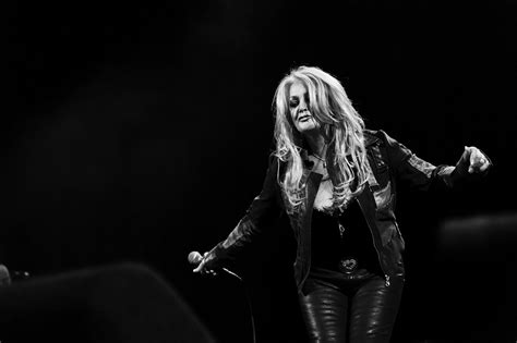 Bonnie Tyler 2024 Tour Dates & Tickets - Official Site