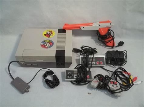 53: Original NES Nintendo Game System Accessories Lot : Lot 53