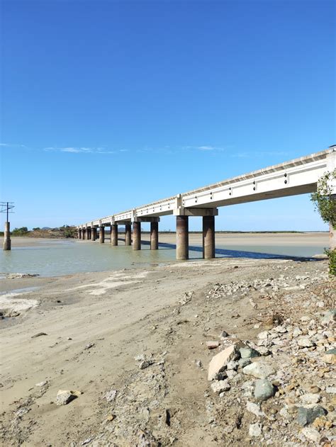 St Lawrence Creek Bridge Memorial - Unnamed Road, St Lawrence QLD 4707, Australia