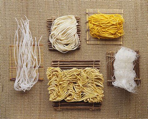 Various types of Chinese noodles – License Images – 244275 StockFood