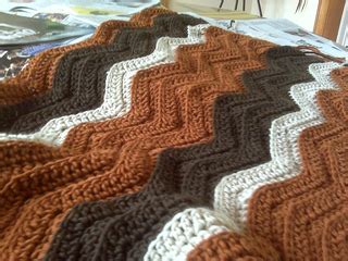 Ravelry: Easy Ripple Afghan pattern by SusanB