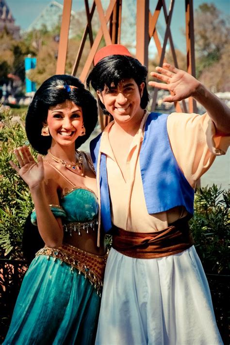 Jasmine and Aladdin | Disney face characters, Disney epcot, Disney pictures