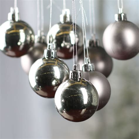 Small Silver Christmas Ball Ornaments - Christmas Ornaments - Christmas ...