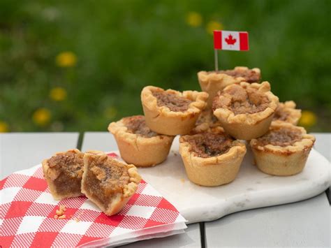 Canadian Food: 10 Must-Try Dishes (And Where to Find Them) | RD.ca