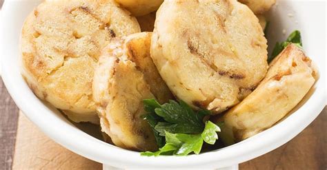 German Bread Dumplings recipe | Eat Smarter USA