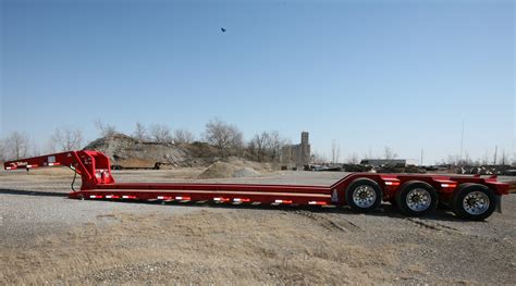 Remolques Lowboy | Gruas y Equipos García