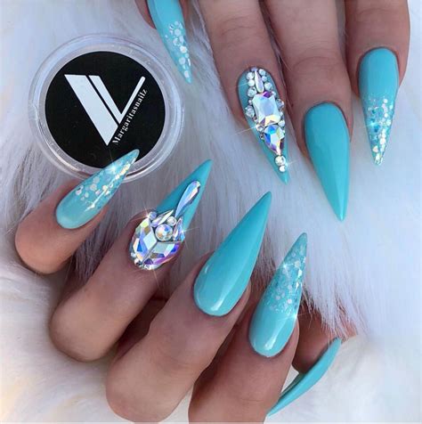 Pin by Nail Art Gear on Nail Design trends | Blue stiletto nails, Blue nail designs, Stiletto ...