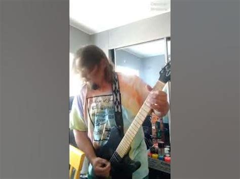 practicing my Zakk Wylde pinch harmonics #shorts - YouTube