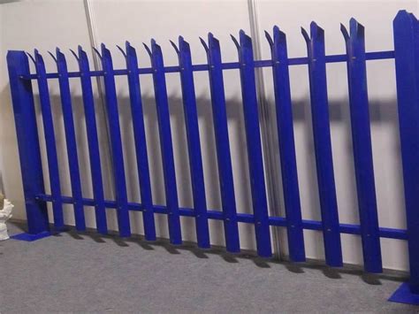 Palisade fence is very tough with smooth surface and sharp profiled ...