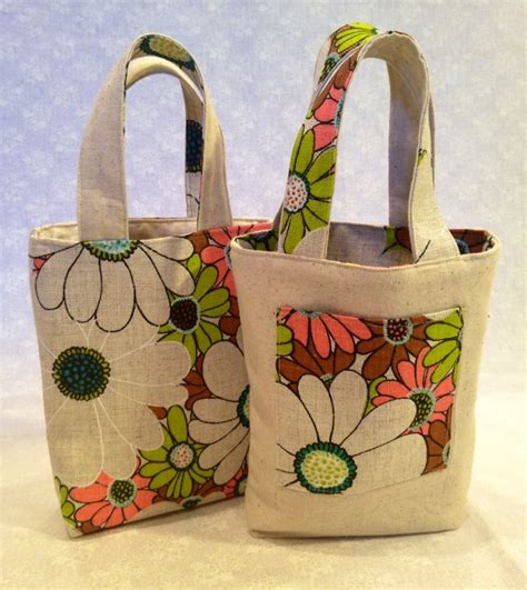 Reversible Tote Bags, How to Make One - NoelleODesigns