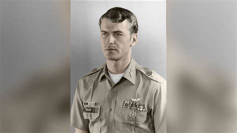 Helicopter pilot Capt. Larry Taylor receives Medal of Honor for daring rescue during Vietnam War ...