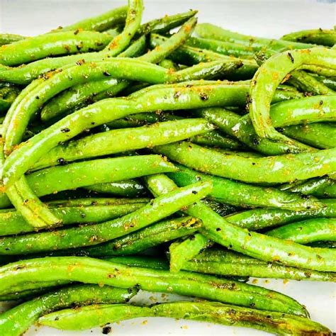 Air Fryer Crispy Green Beans | A Reinvented Mom