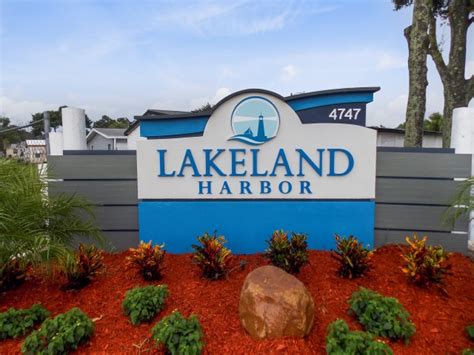 Lakeland Harbor Mobile / Manufactured Homes for Sale in Lakeland FL