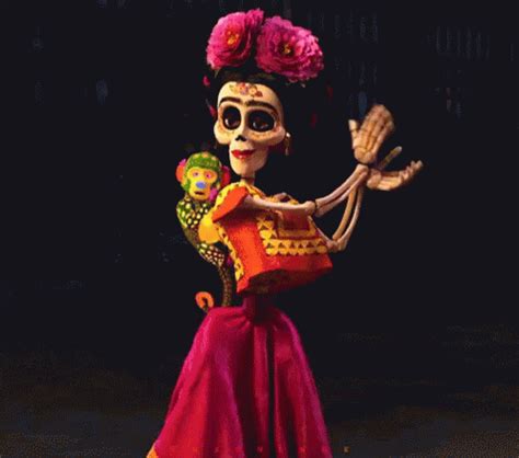 リメンバーミー Pixar ディズニー GIF – Remember Me Coco – discover and share GIFs