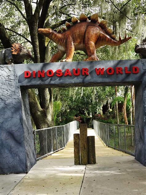 Dinosaur World, Plant City, FL 02082016_058 | Arthur Taussig