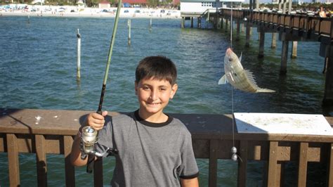 JOSH GOES FISHING: Fishing on Pier 60 at Clearwater