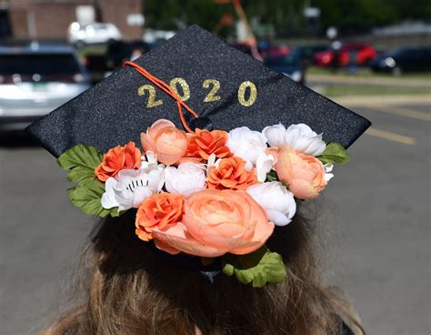 Medford High School graduation ceremony canceled after several seniors ...