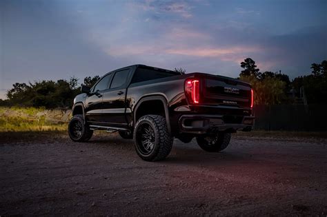 2020 GMC Sierra 1500 AT4 - All Out Offroad