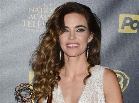 Amelia Heinle Biography, Age, Wiki, Height, Weight, Boyfriend, Family & More