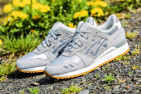 ASICS Gel Lyte III Grey Gum - Sneaker Bar Detroit