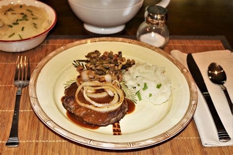 Hamburger Steak And Gravy Dinner Free Stock Photo - Public Domain Pictures