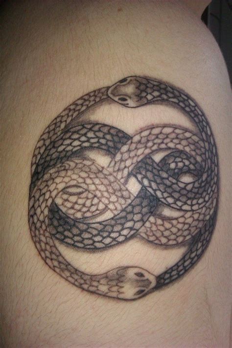 neverending story auryn - Google Search | Auryn, Tatuajes