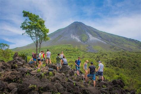 2023 Guided hike in Arenal Volcano Ecological Park + Thermas