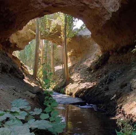 Turpan Karez Irrigation System Scene,Turpan Karez Irrigation System Travel Photos,Images ...