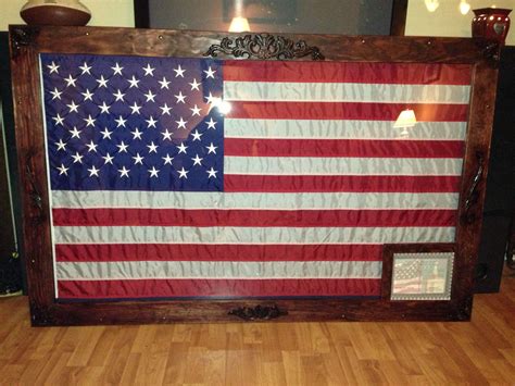 DIY 3'x5' flag shadow box / frame. | Framed flag, Box frames, Diy display